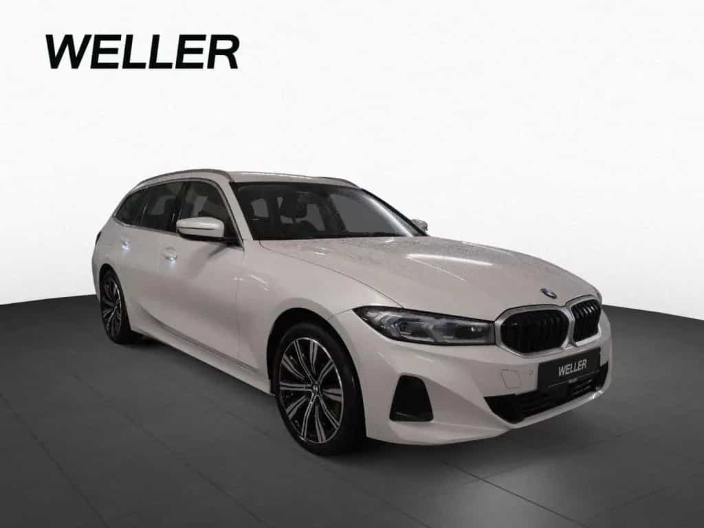 BMW 320 d xD Tour LivePlus Stop&Go SpoSi StndHz AdLED 09/2022-photo-3