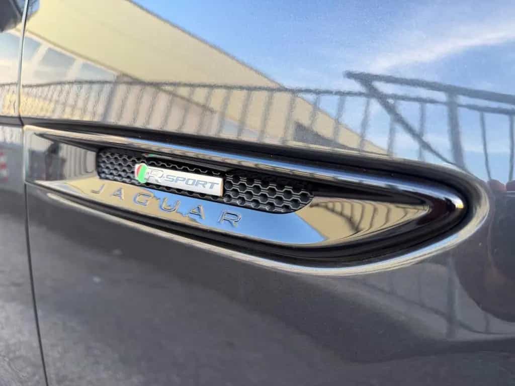 Jaguar F-Pace 2.0 D 180CV R-Sport BLACK EDITION 12/2018-photo-7
