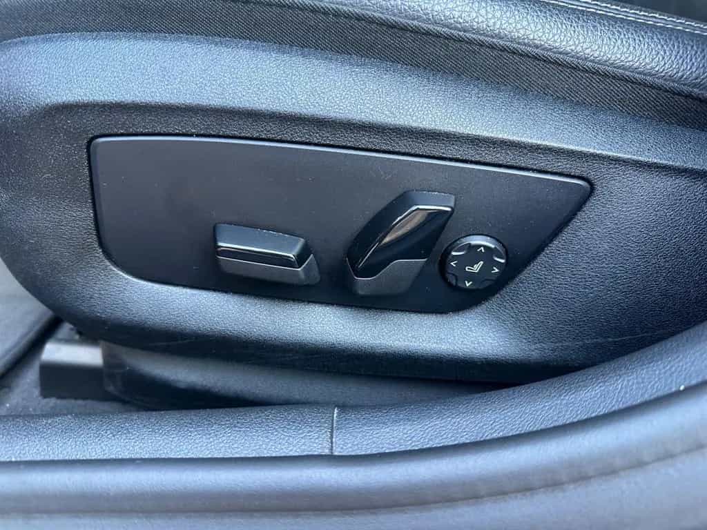 BMW 520 d LIM LUXURY LED NAVI PANO KAM SHZ STHZ LHZ 11/2019-photo-13