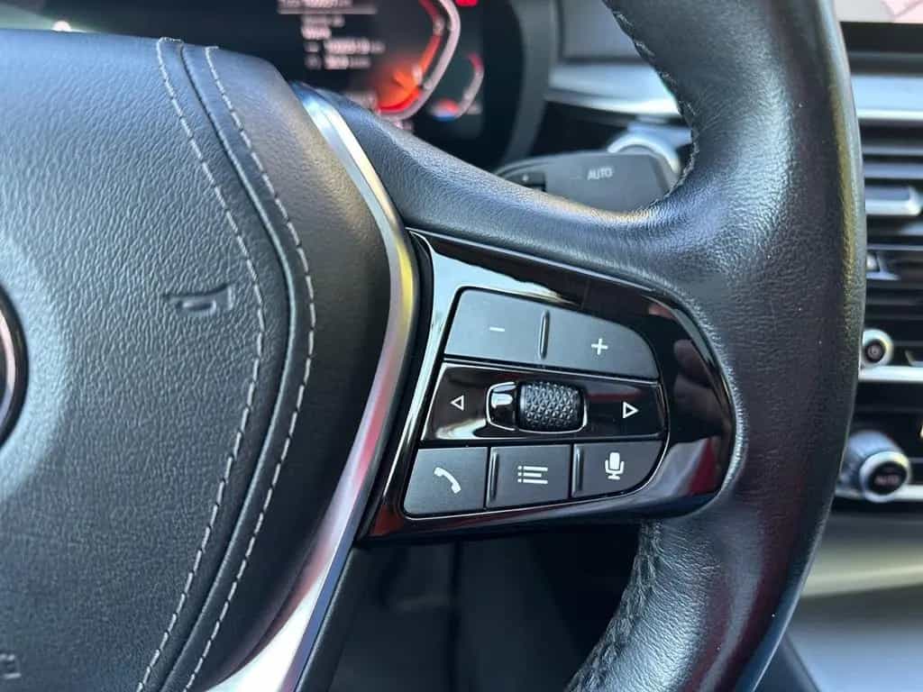 BMW 520 d LIM LUXURY LED NAVI PANO KAM SHZ STHZ LHZ 11/2019-photo-16