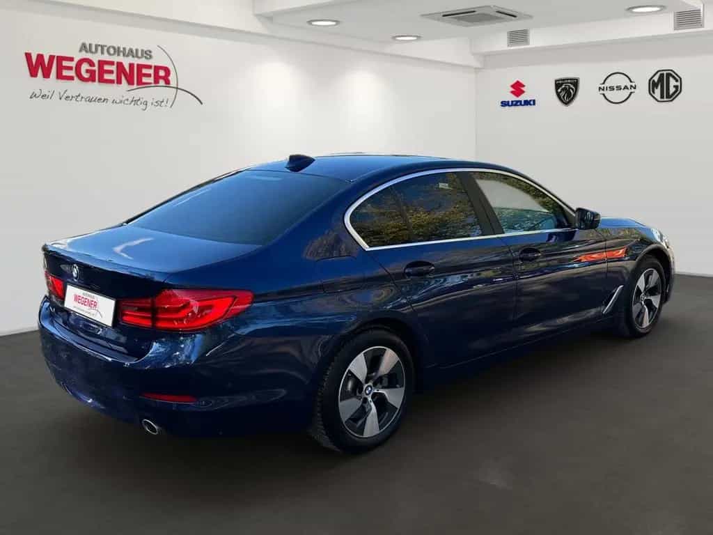 BMW 520 d LIM LUXURY LED NAVI PANO KAM SHZ STHZ LHZ 11/2019-photo-2