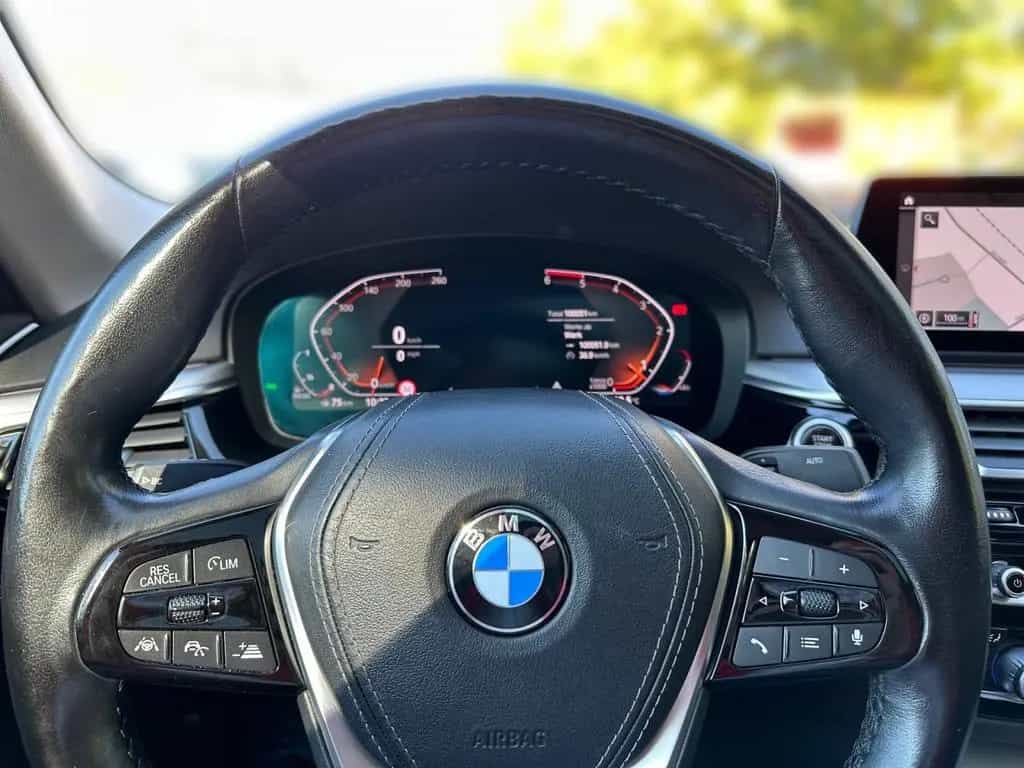 BMW 520 d LIM LUXURY LED NAVI PANO KAM SHZ STHZ LHZ 11/2019-photo-7