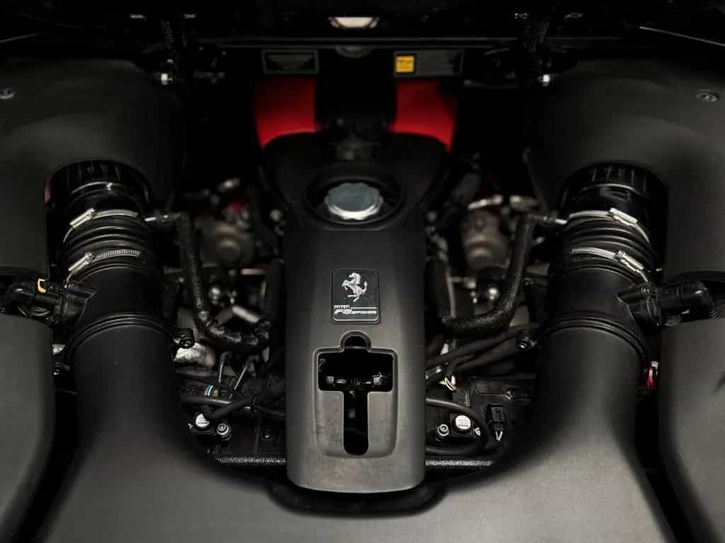 Ferrari F8 Spider + Nero Daytona + Carbon + Lift + Garan 07/2021-photo-11