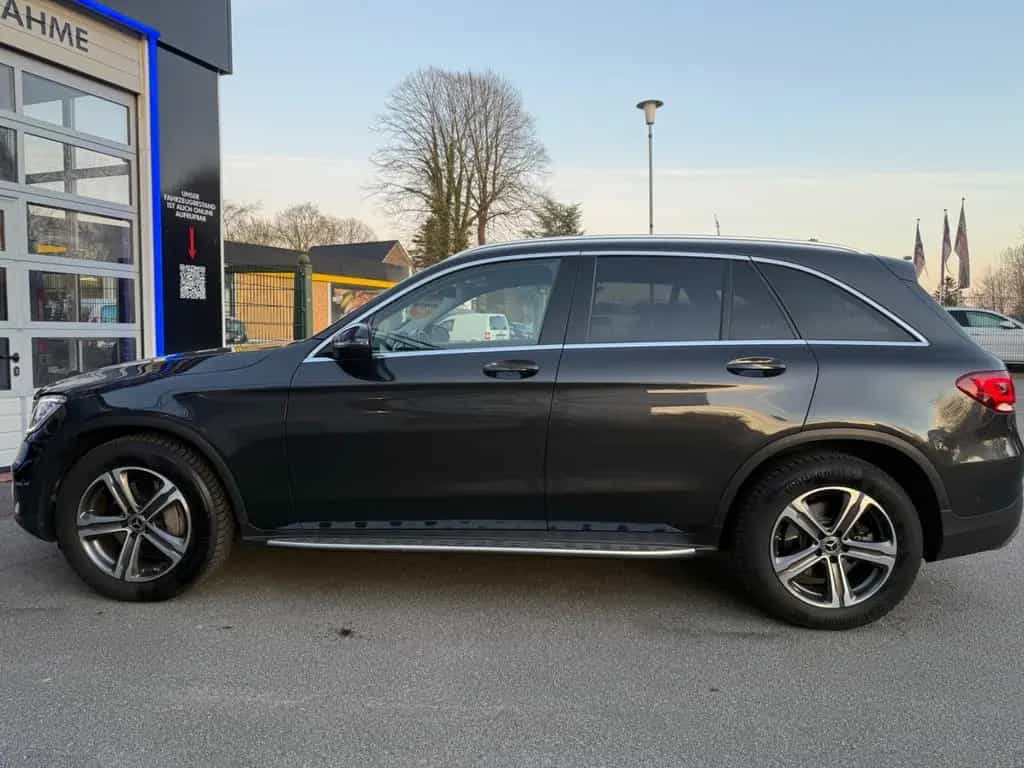 Mercedes-Benz GLC-Class 200 4Matic AMG Line(AHK-NAVI-LED-SHZ-Kamera) 07/2019-photo-3