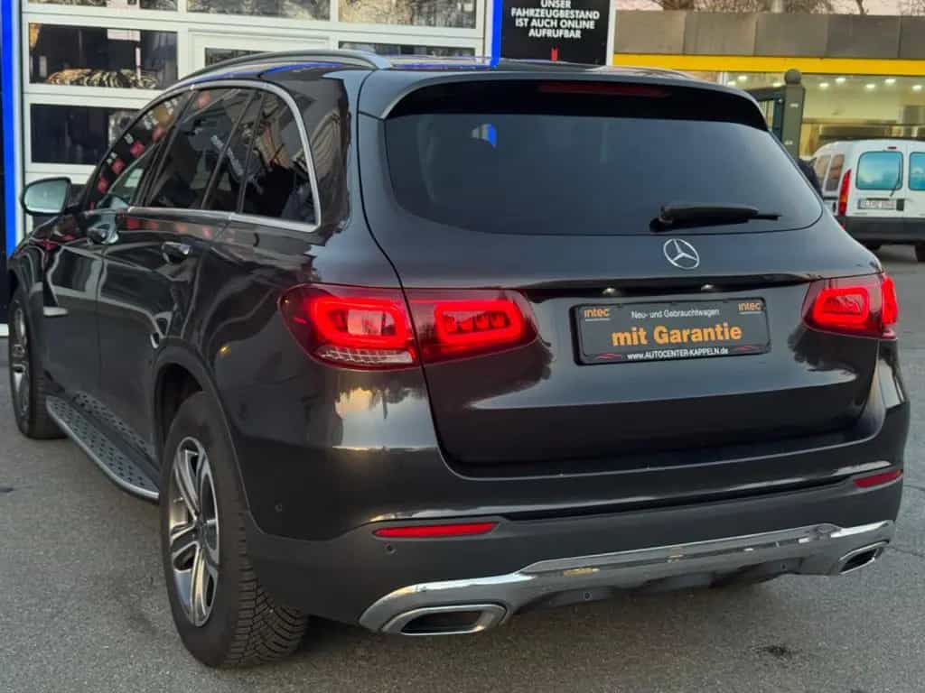 Mercedes-Benz GLC-Class 200 4Matic AMG Line(AHK-NAVI-LED-SHZ-Kamera) 07/2019-photo-4