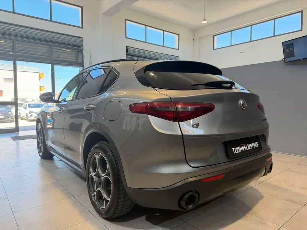 Alfa Romeo Stelvio 2.2 Turbodiesel 190 CV AT8 Q4 01/2020-photo-4