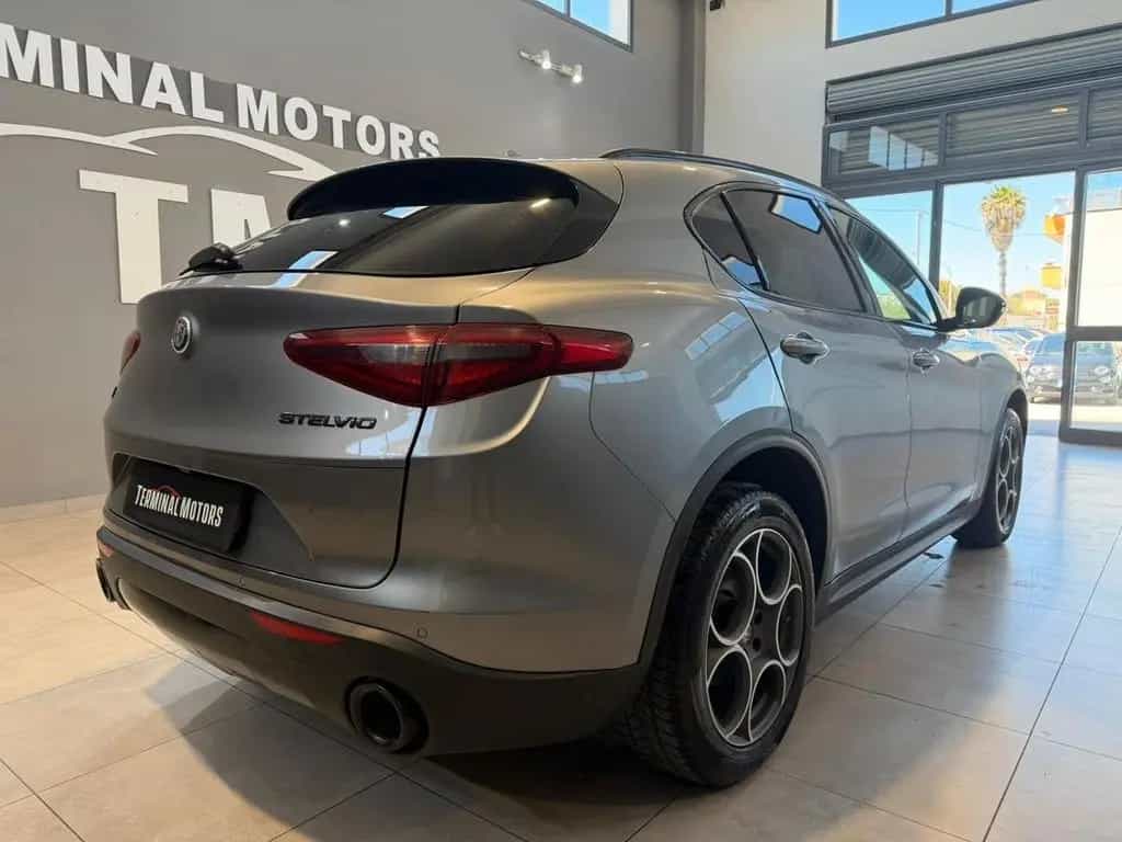 Alfa Romeo Stelvio 2.2 Turbodiesel 190 CV AT8 Q4 01/2020-photo-6