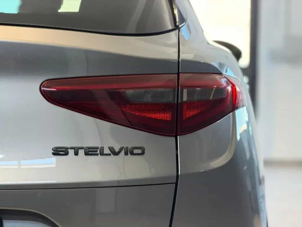 Alfa Romeo Stelvio 2.2 Turbodiesel 190 CV AT8 Q4 01/2020-photo-9