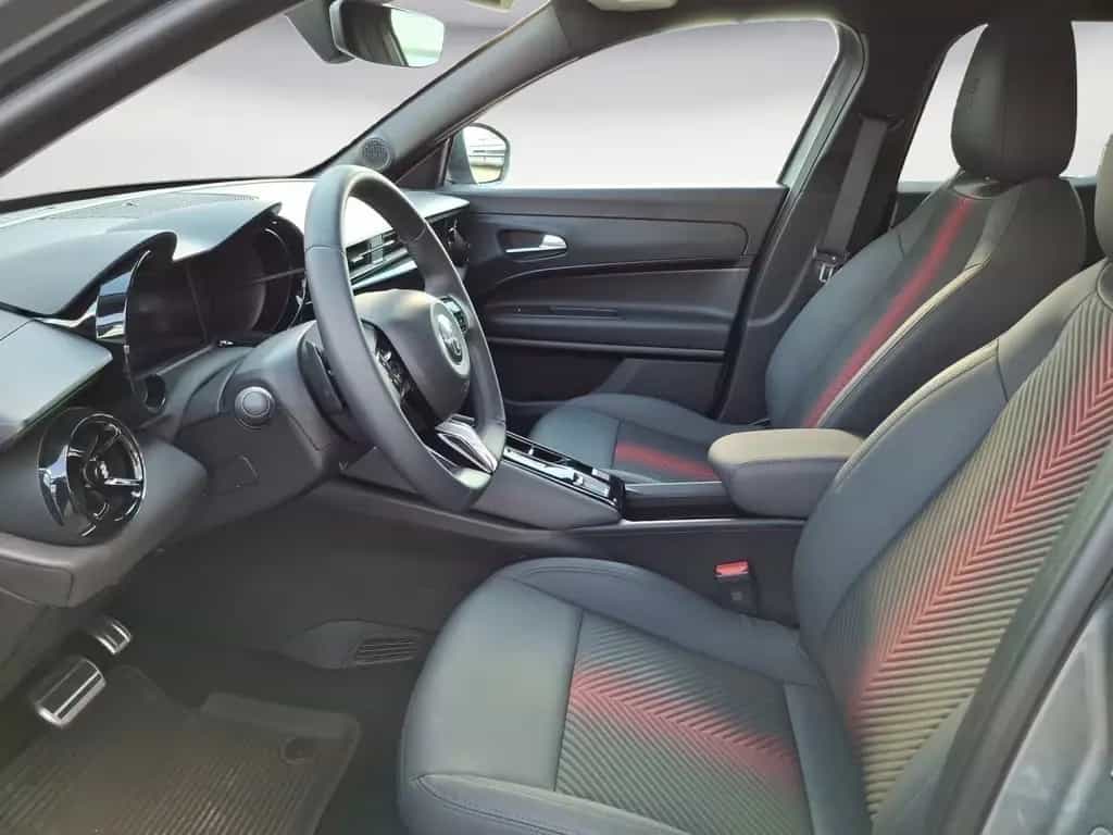 Alfa Romeo Junior 1.2 MHEV VGT Speciale e-DCT6 Ibrid Tempom 03/2025-photo-7