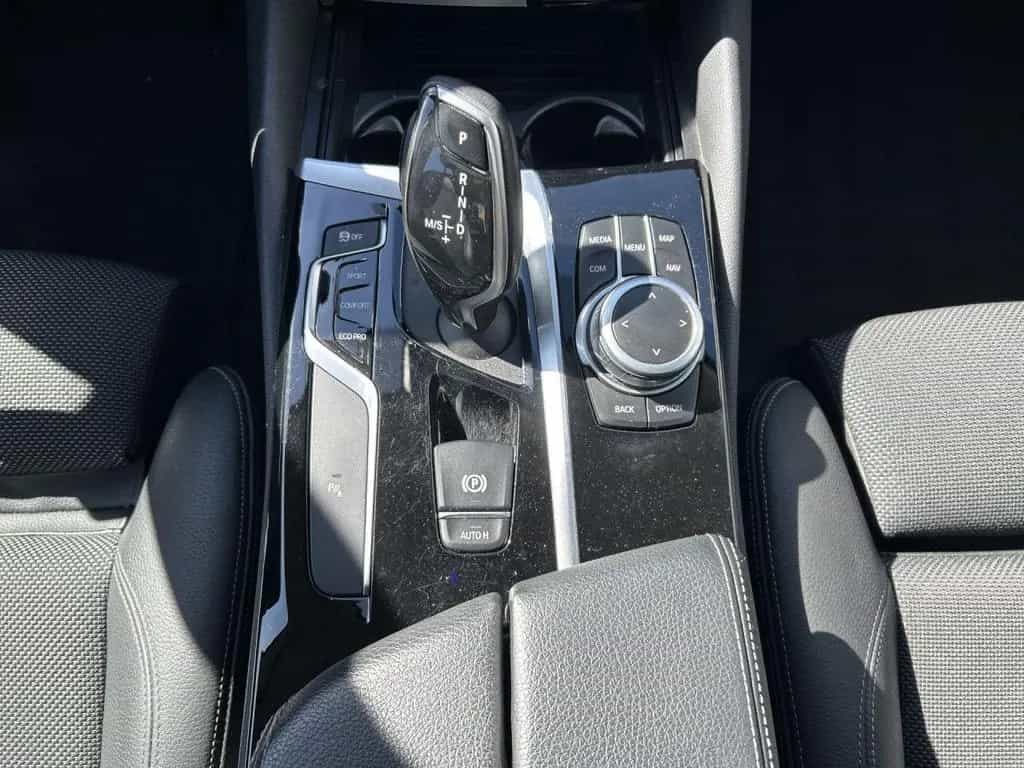 BMW 520 dA xDrive Sport Line AHK,St+Go,Kam,HuD,HiFi 06/2020-photo-13