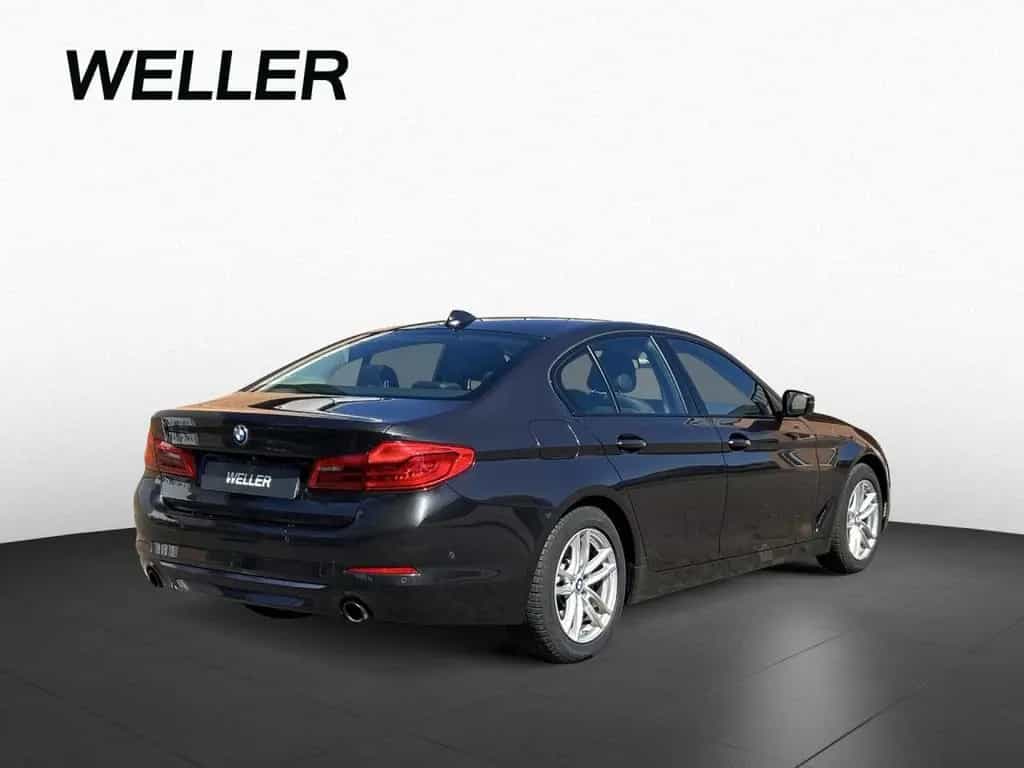 BMW 520 dA xDrive Sport Line AHK,St+Go,Kam,HuD,HiFi 06/2020-photo-4