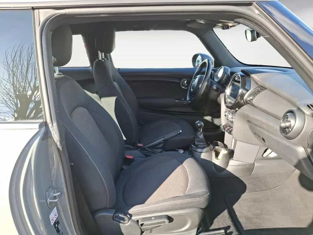 MINI ONE Klima PDC Sitzhzg. Vorn NSW MF Lenkrad 10/2018-photo-8