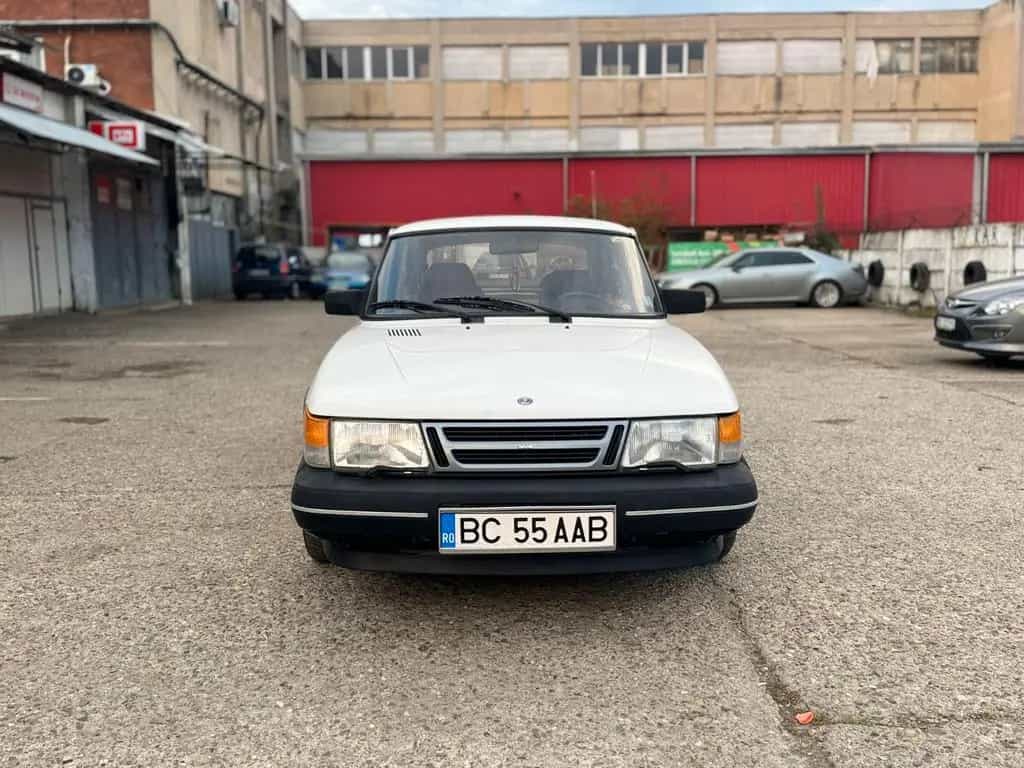 Saab 900 08/1988-photo-4