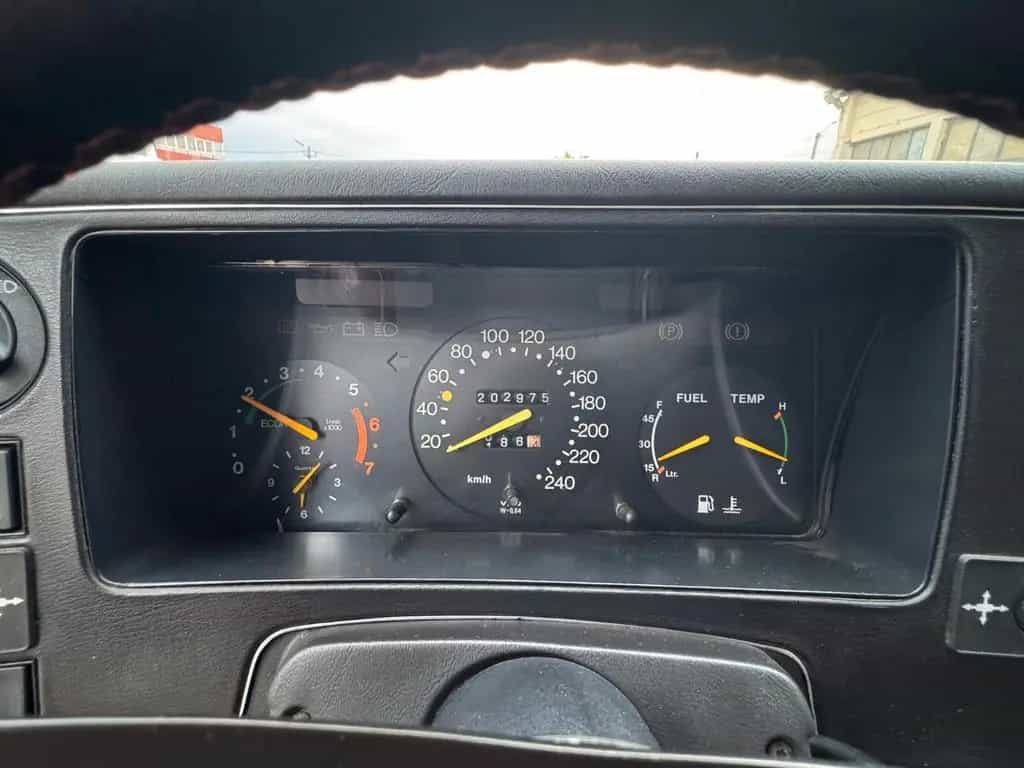 Saab 900 08/1988-photo-7