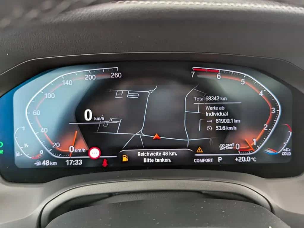 BMW 3 Series 330 i xDrive Luxury Line LED+NAVI+PANO+LEDER+AHK 05/2021-photo-24