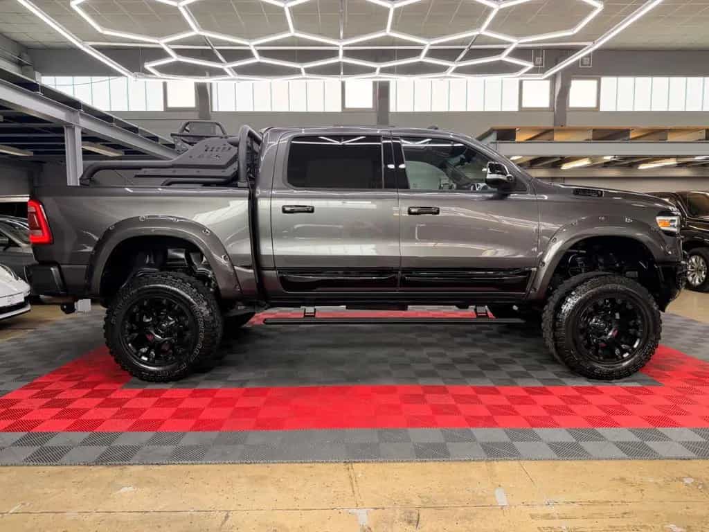 Dodge RAM 1500 5.7 4X4 LIMITED PANO LPG MonsterTruck 11/2022-photo-14
