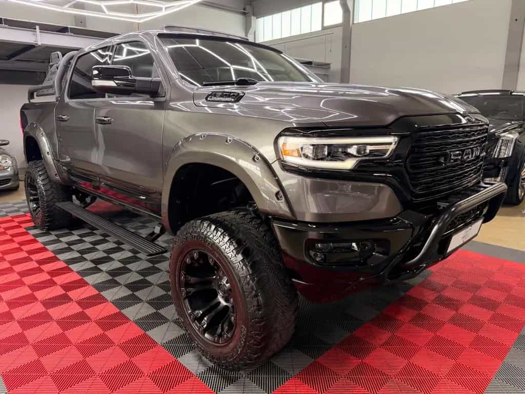 Dodge RAM 1500 5.7 4X4 LIMITED PANO LPG MonsterTruck 11/2022-photo-18