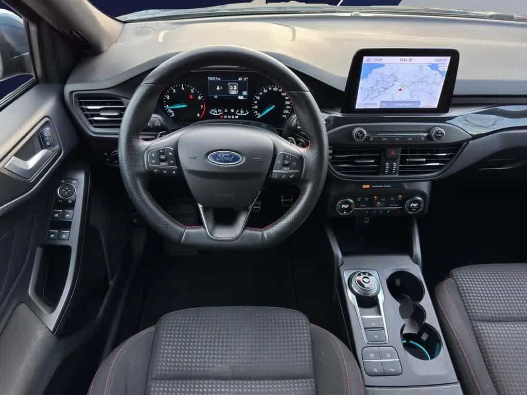 Ford Focus Lim. ST-Line*LED*KAMERA*ALU*SHZ*EFH* 12/2020-photo-12