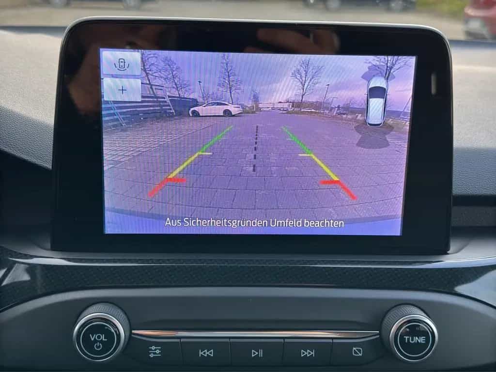 Ford Focus Lim. ST-Line*LED*KAMERA*ALU*SHZ*EFH* 12/2020-photo-17