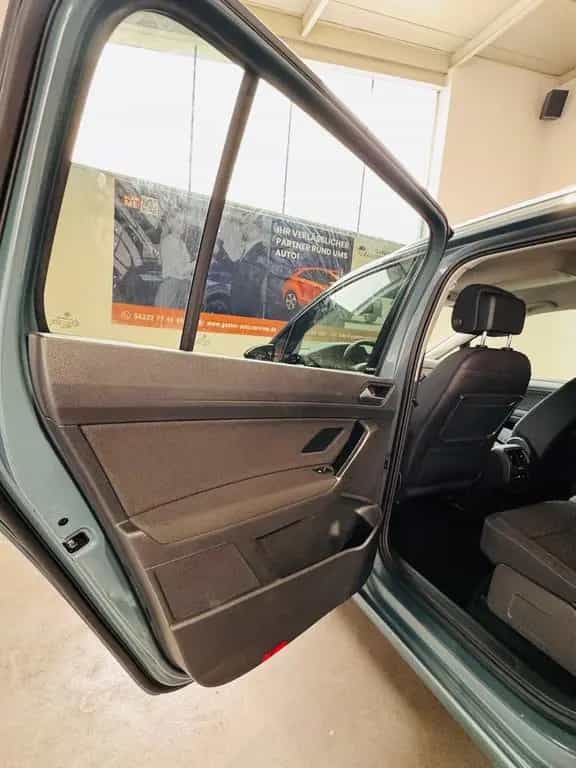 Volkswagen Touran 1.5 TSI IQ.DRIVE AHK+KAMERA+ACC 06/2019-photo-11