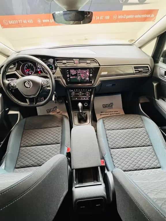 Volkswagen Touran 1.5 TSI IQ.DRIVE AHK+KAMERA+ACC 06/2019-photo-17