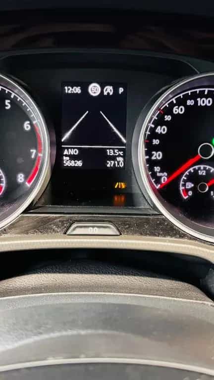 Volkswagen Touran 1.5 TSI IQ.DRIVE AHK+KAMERA+ACC 06/2019-photo-7