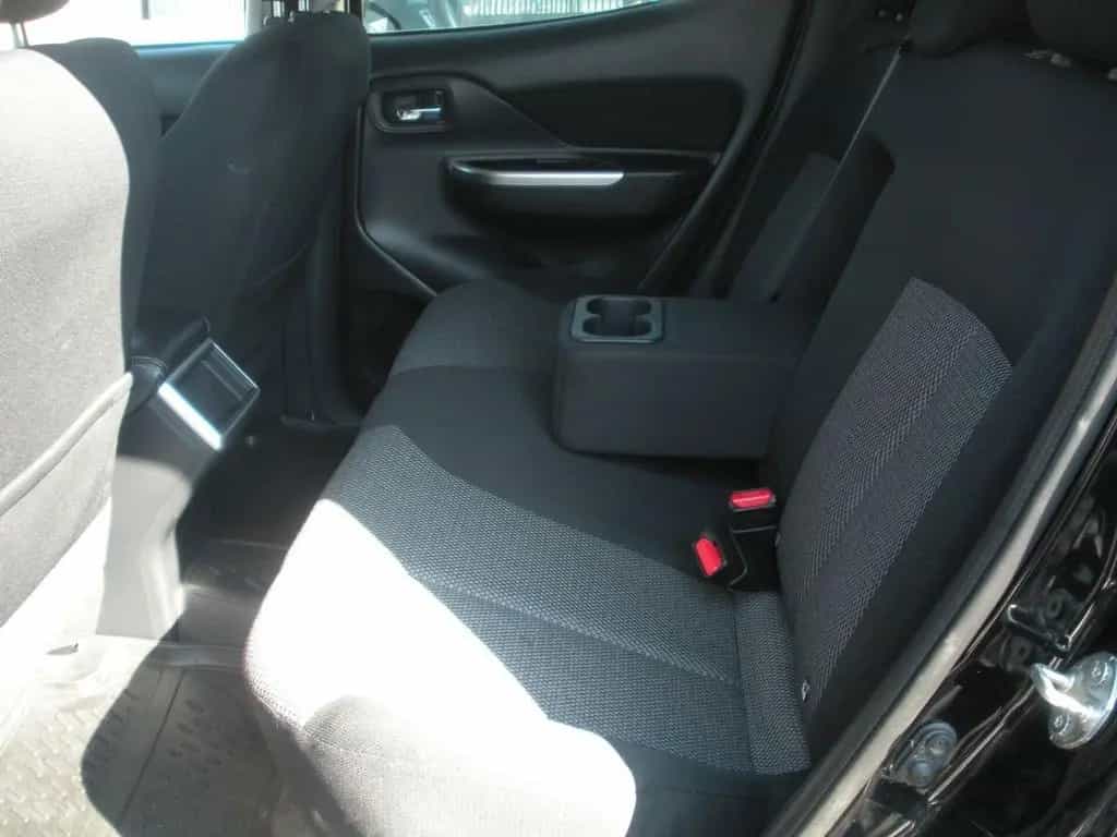 Mitsubishi L200 2.3 D Double Cab 4x4 Super Selec 11/2022-photo-10