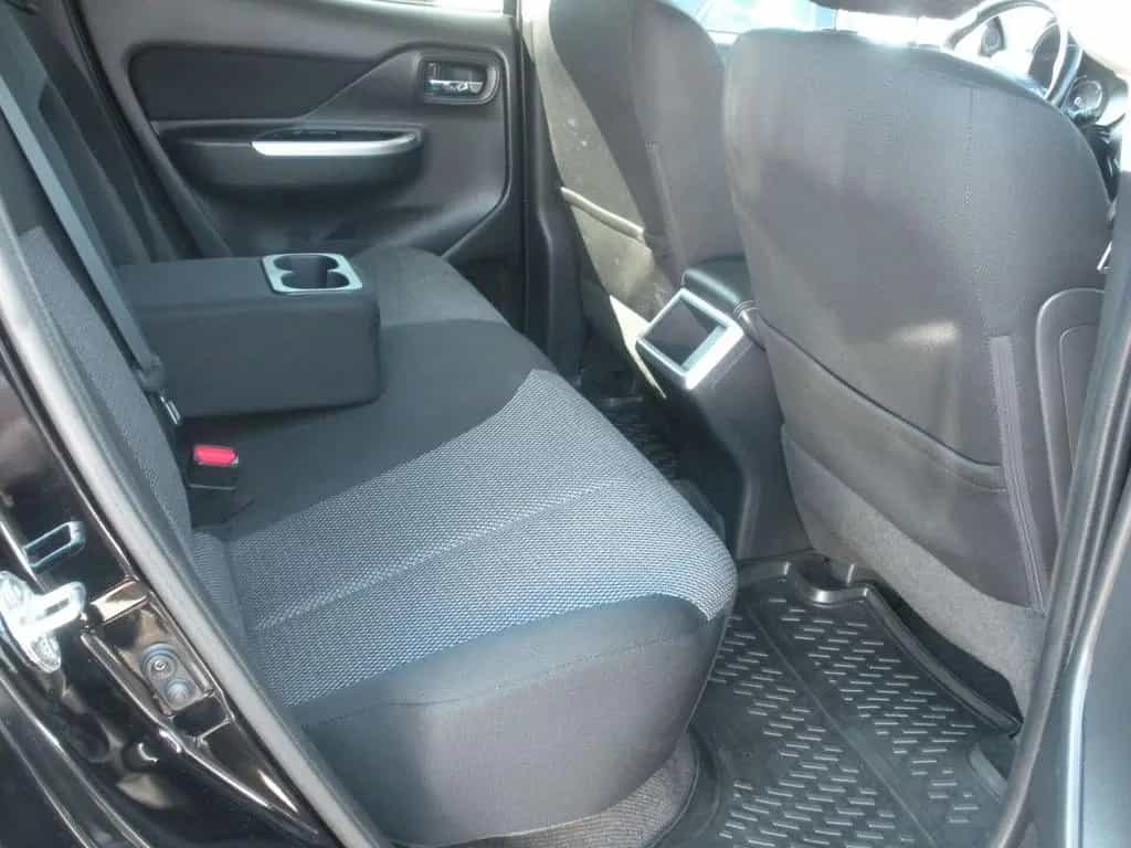 Mitsubishi L200 2.3 D Double Cab 4x4 Super Selec 11/2022-photo-11