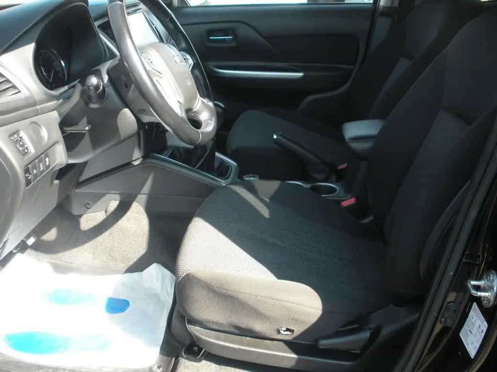 Mitsubishi L200 2.3 D Double Cab 4x4 Super Selec 11/2022-photo-7