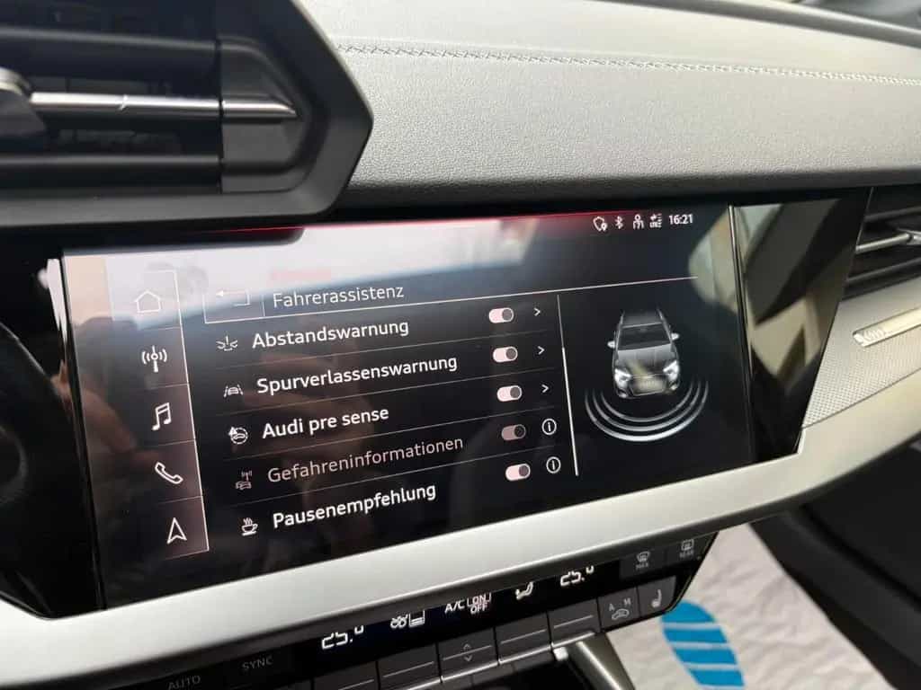 Audi A3 Sportback 35 TFSI S line°B&O°SCHIEBEDACH° 10/2020-photo-11