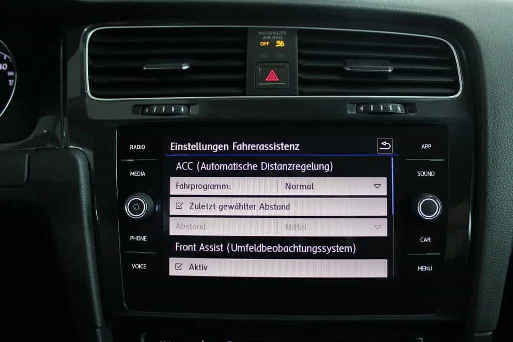 Volkswagen Golf Variant Comfortline BMT 09/2017-photo-21