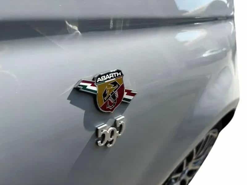 Abarth 500 1.4 T-Jet 135cv 04/2015-photo-6