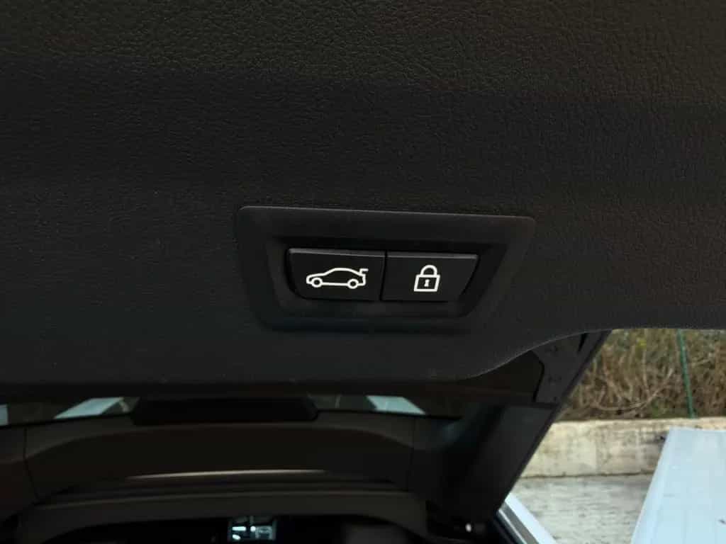 BMW 6 Series 630d Gran Turismo M Sport Paket/Pano/HUD/360/LED 02/2018-photo-21