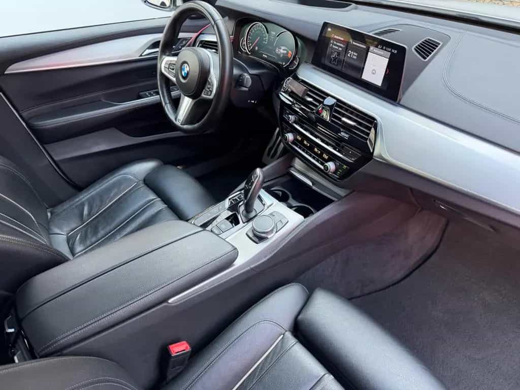 BMW 6 Series 630d Gran Turismo M Sport Paket/Pano/HUD/360/LED 02/2018-photo-24