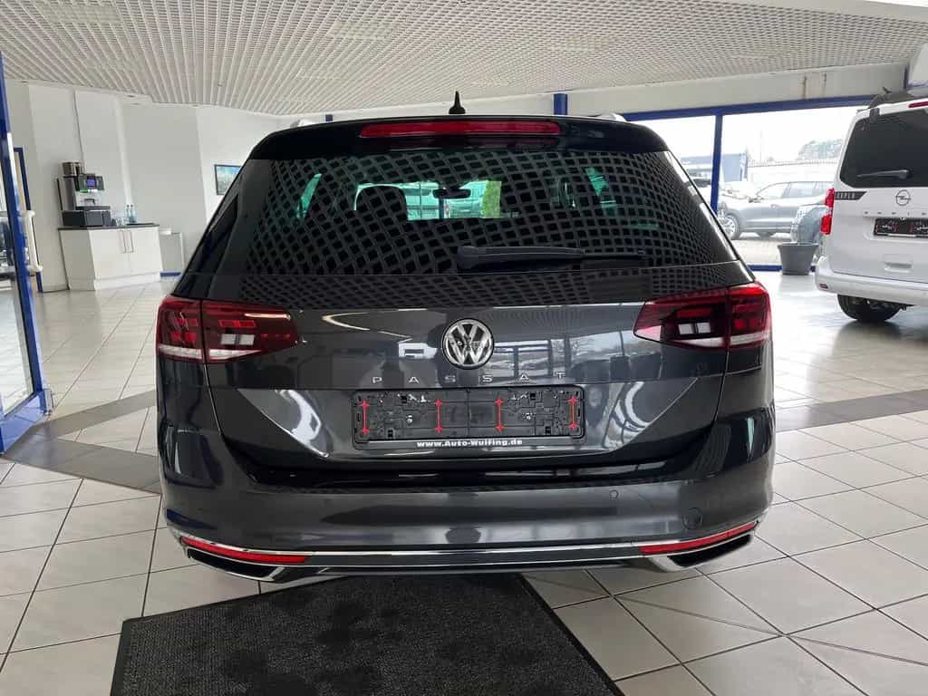 Volkswagen Passat Variant 1.5 TSI-DSG ELEGANCE,LED,ACC,AHK 12/2019-photo-3