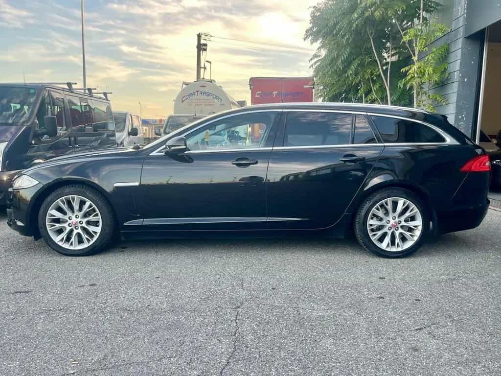 Jaguar XF Sportbrake 2.2 D 200 CV Premium Luxury 11/2014-photo-7