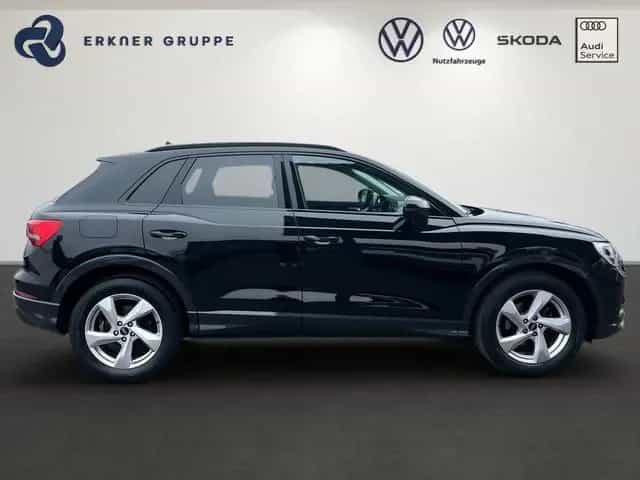Audi Q3 35TFSI  S-Tronic advanced+LED+AHK+GRA+SHZ 06/2022-photo-2