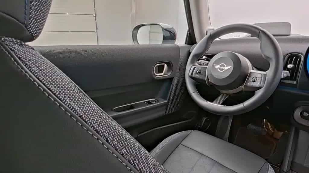 MINI Cooper C 03/2025-photo-10