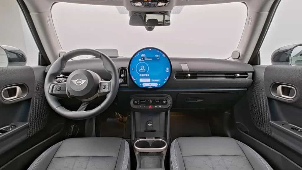 MINI Cooper C 03/2025-photo-11