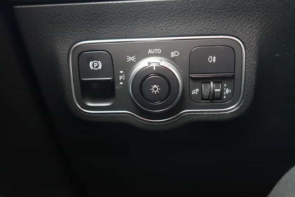 Mercedes-Benz B-Class 7G-DCT Navi Tempomat Sitzheizung Teilleder 03/2019-photo-21