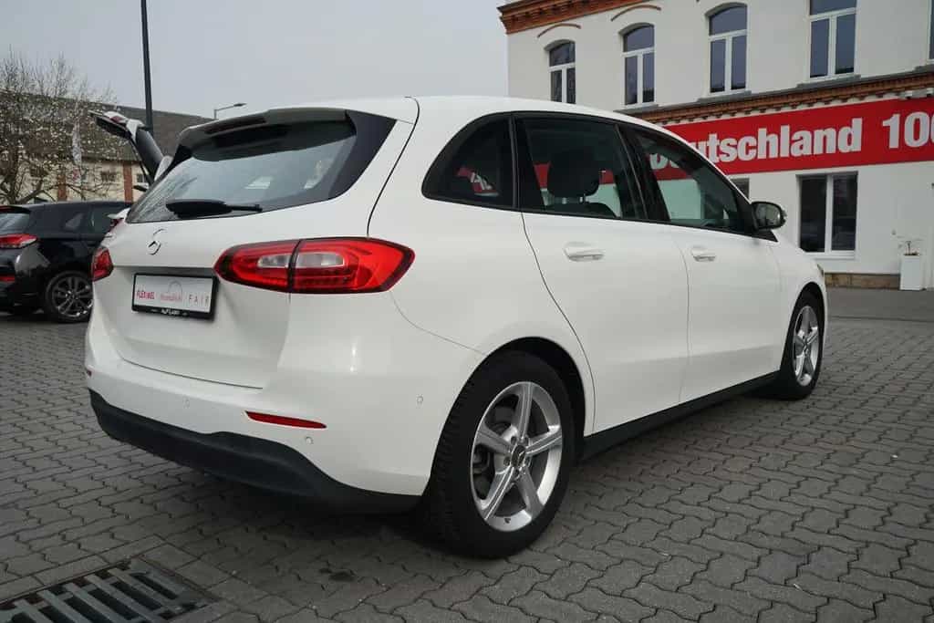 Mercedes-Benz B-Class 7G-DCT Navi Tempomat Sitzheizung Teilleder 03/2019-photo-4