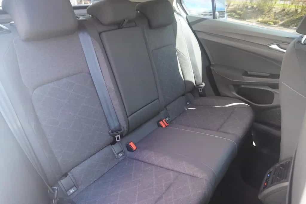 Volkswagen Golf VIII 1.0 Life LED Navi ACC Kamera DAB PDC 06/2021-photo-29