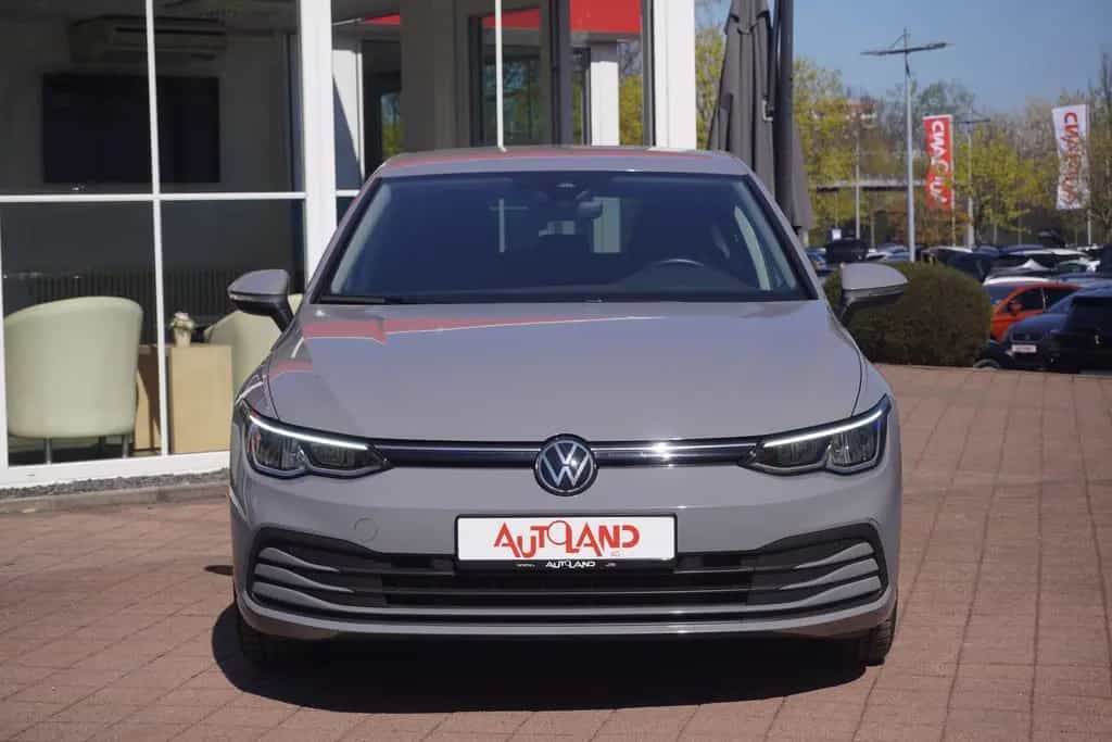 Volkswagen Golf VIII 1.0 Life LED Navi ACC Kamera DAB PDC 06/2021-photo-5