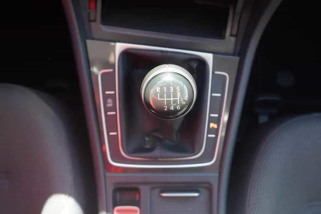 Volkswagen Golf VII 1.4 PDC Klima Touchscreen 06/2017-photo-16