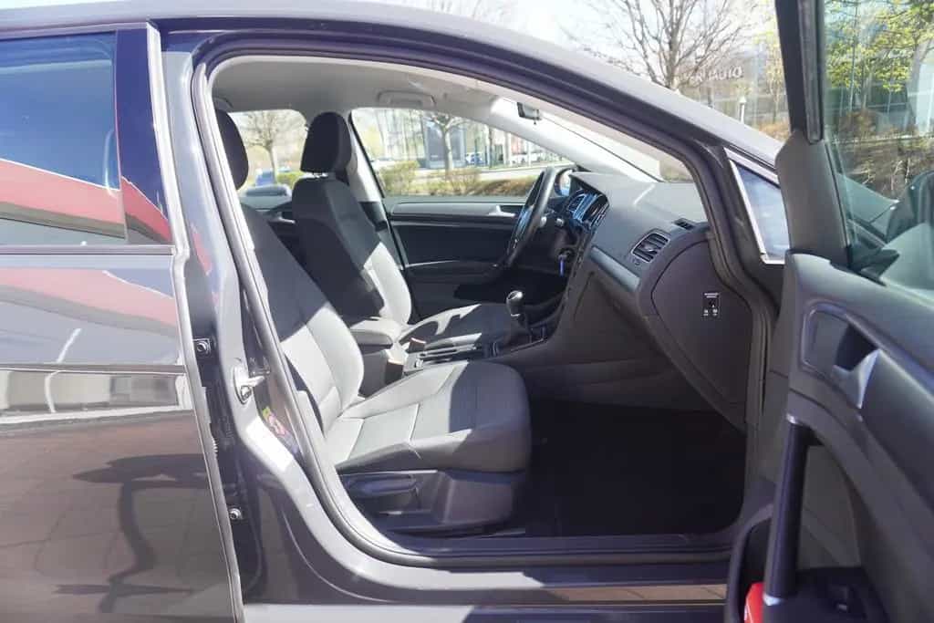 Volkswagen Golf VII 1.4 PDC Klima Touchscreen 06/2017-photo-28