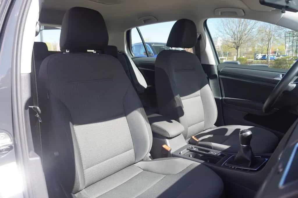 Volkswagen Golf VII 1.4 PDC Klima Touchscreen 06/2017-photo-29