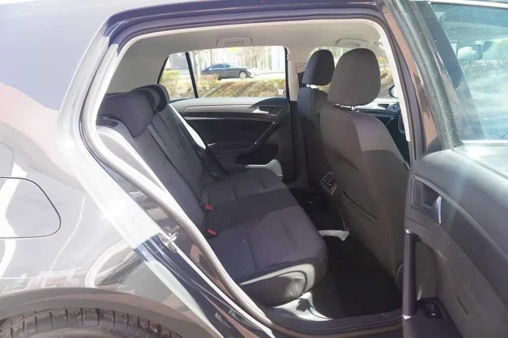 Volkswagen Golf VII 1.4 PDC Klima Touchscreen 06/2017-photo-30