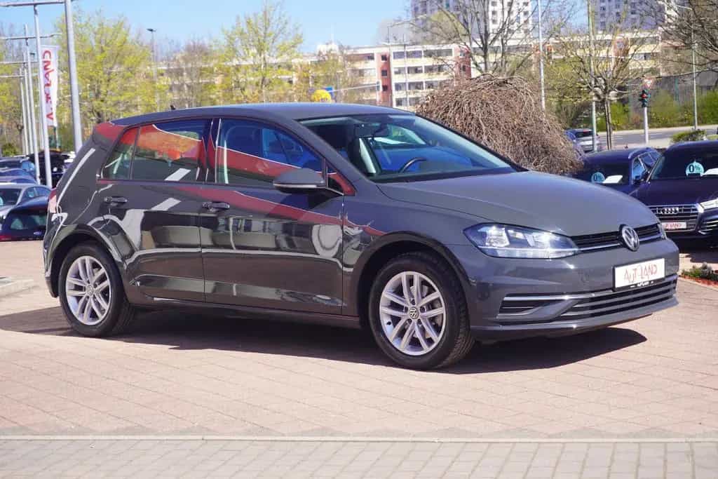 Volkswagen Golf VII 1.4 PDC Klima Touchscreen 06/2017-photo-4