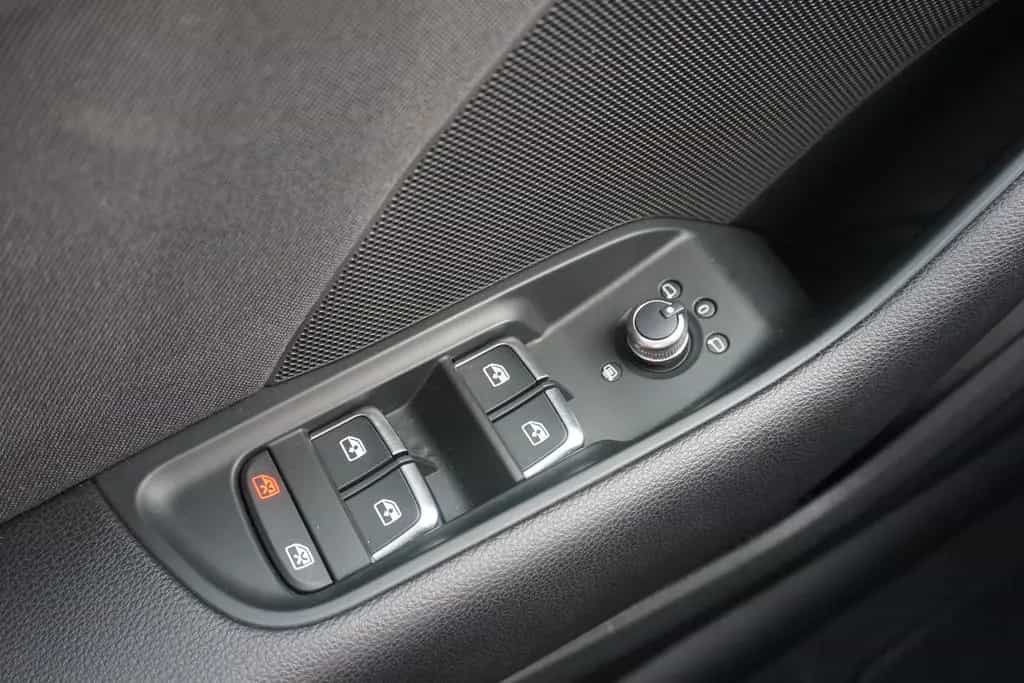 Audi A3 Sportback 35 1.5 TFSI sport S-Tronic Bi-Xenon 11/2018-photo-24