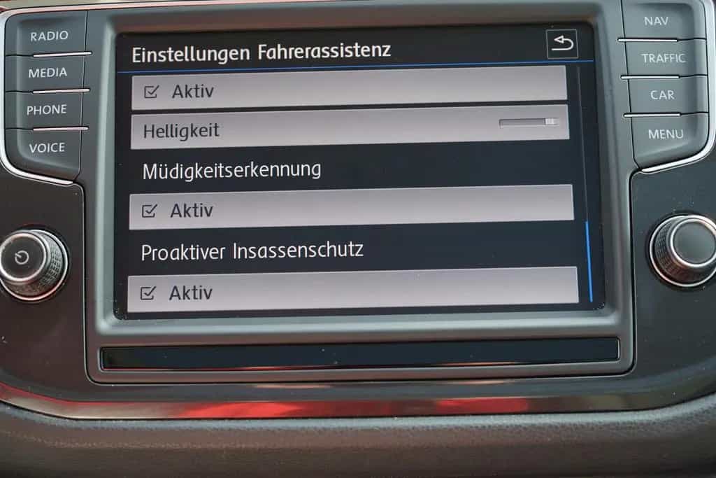 Volkswagen Tiguan 1.4 TSI Highline 4Motion LED Navi ACC AHK 03/2017-photo-33